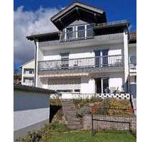 Wunderbares Reiheneckhaus mit Fernsicht in Regen