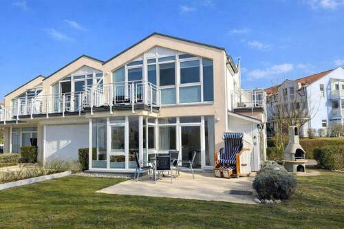 Ansicht - Haffnest: schönes und lichtdurchflutetes Haus, privater Zugang zum Haffzur Ostsee, Süd-West Lage