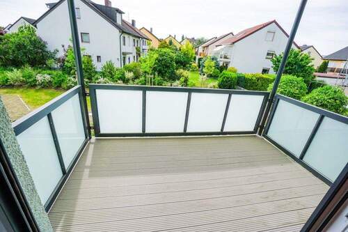Westbalkon - 2 Zimmer Etagenwohnung zur Miete in Oberasbach