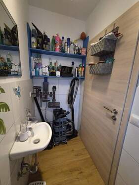 EG / Stauraum Gäste-WC - 