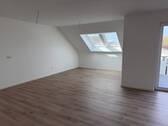 Wohn-/Ess-/Kochbereich - Moderne Dachgeschosswohnung (DG rechts) mit Balkon in Bestlage von Harsewinkel