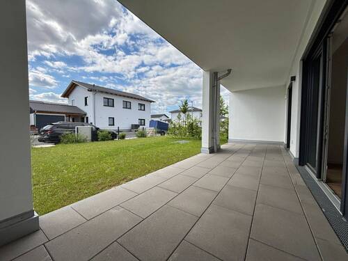 Terrasse.jpg - 2-Zimmer-Neubauwohnung (2) mit Garten am Frohnauer Weiher