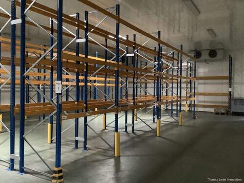 Lager in Geb. 1 - Halle in Vahldorf zum Kaufen