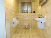 Gäste -WC auch im Keller - 