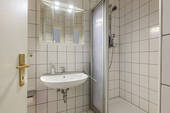 Badezimmer im 1. OG rechts - 