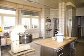 2473 Wohn-/Geschäftshaus in Much - 