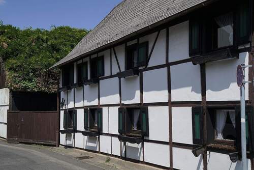 2.jpg - Mehrfamilienhaus, Wohnhaus mit 121,20 m² in Düsseldorf zum Kaufen
