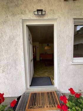 Eingang/Rückseite - 