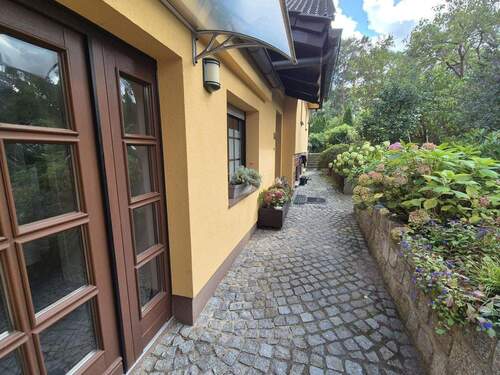 Hauseingangsbereich - 