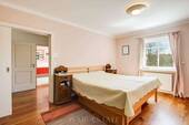 Schlafzimmer 1. OG - 