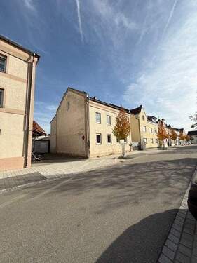 Ansicht - Mehrfamilienhaus, Wohnhaus in Plattling