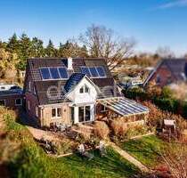 Energieeffizienzklasse A+. Exklusives Architektenhaus mit Einliegerwohnung in Feldrandlage. - Südergellersen