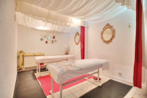 Großer Massageraum - 