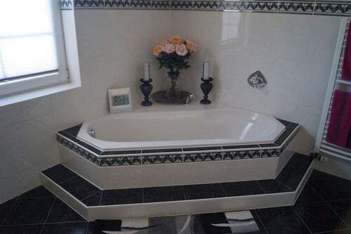Badezimmer/Badewanne - 