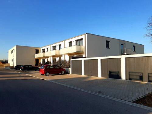 3 - Mehrfamilienhaus, Wohnhaus in Nittenau zum Kaufen