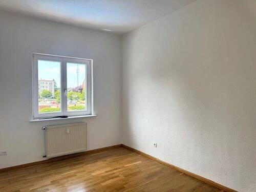 Zimmer 3 - 