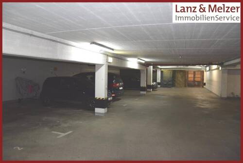 Blick in die Garage - Garage, Stellplatz zur Miete in Berlin