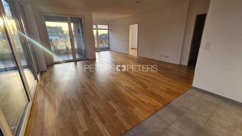 Wohnen und Essen - Etagenwohnung mit 73,70 m² in Bremen zur Miete