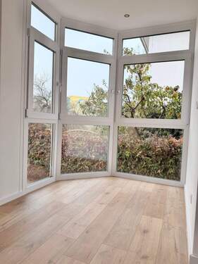 Erker in Zimmer 1 im EG - 