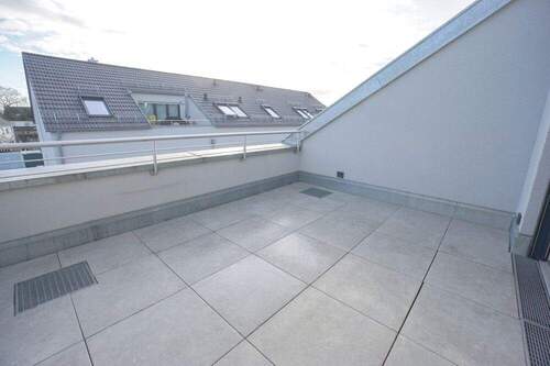 schöne, gemütliche Loggia - 