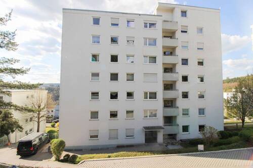 Haus Vorderansicht II - 