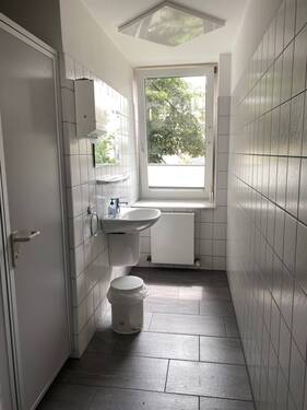WC.jpg - 