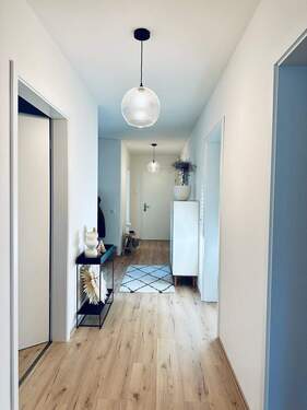 Der großzügige Flur - 