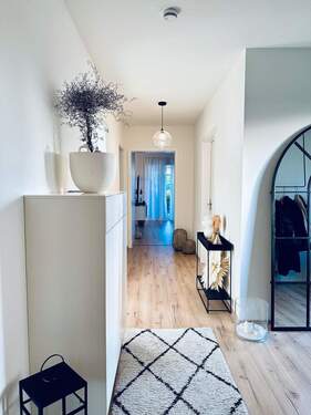 Der großzügige Flur - 