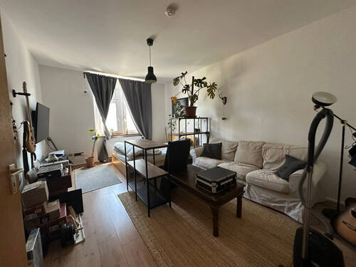 Wohnzimmer.JPEG - Lichtdurchflutete 1,5 Zimmer Wohnung in Hagen Wehringhausen verfügbar!