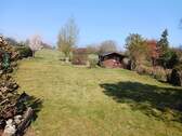 Garten Ansicht.jpg - FELDRANDLAGE!!! Wohnen im Grünen: Traumhafter Bungalow mit Ausbaureserve