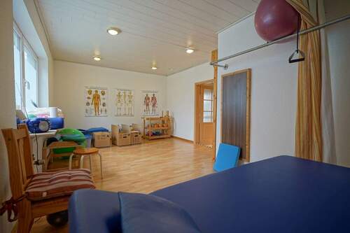 Wohnzimmer - 4 Zimmer Etagenwohnung zum Kaufen in Schiffdorf / Sellstedt