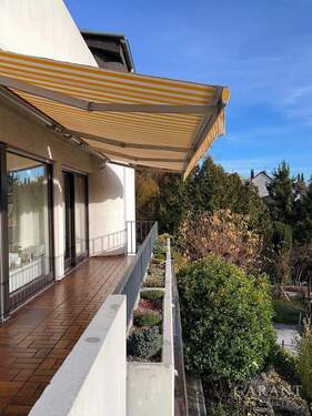 Balkon EG - Wohn- und Geschäftshaus mit vielseitigen Nutzungsmöglichkeiten!