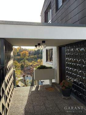 Eingang EG - Einfamilienhaus mit 294,00 m² in Ostfildern zum Kaufen