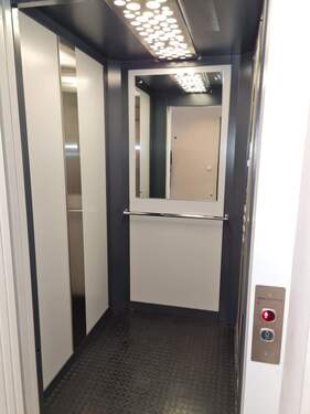 Aufzug in der Wohnung - 