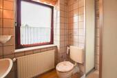 Ansicht Badezimmer 1.OG - 