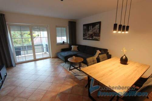 Wohnzimmer - Vermietete 3-Zimmer Eigentumswohnung in zentrumsnaher Lage von Plattling