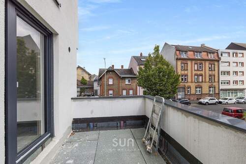 Großzügige Terasse - 