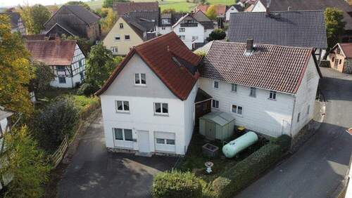 Seitenansicht - 7 Zimmer Einfamilienhaus in Schwalmtal