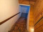 19 Kellertreppe.jpg - 