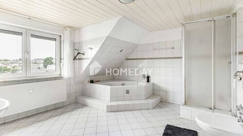 DG Badezimmer 1 - 