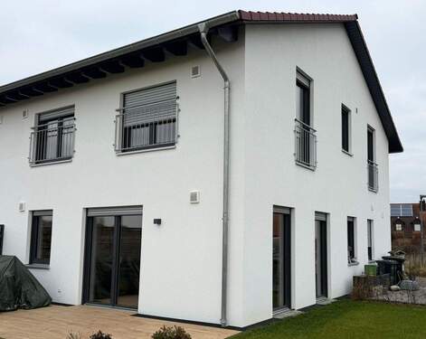 Außenansicht 3 - 4 Zimmer Doppelhaushälfte zum Kaufen in Paunzhausen