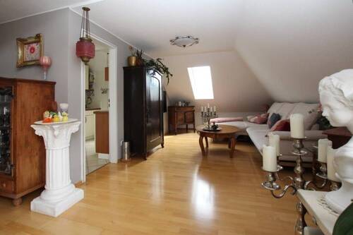 Wohnen - Etagenwohnung mit 85,00 m&sup2; in Rosenheim zum Kaufen