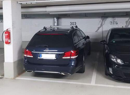 Tiefgaragenstellplatz - 