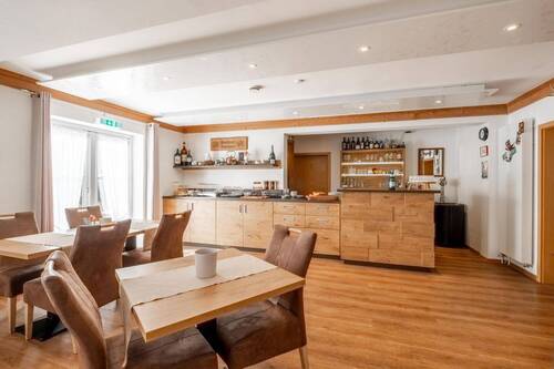 Tresen und Frühstücksbüffet Restaurant - KG - 