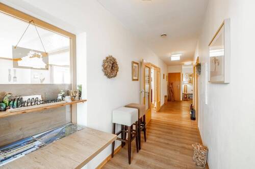 Eingangsflur externer Restaurantzugang - KG - 
