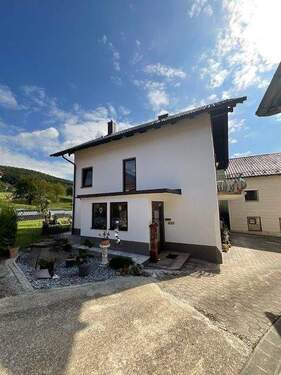 Ansicht - 4 Zimmer Einfamilienhaus zum Kaufen in Zenting