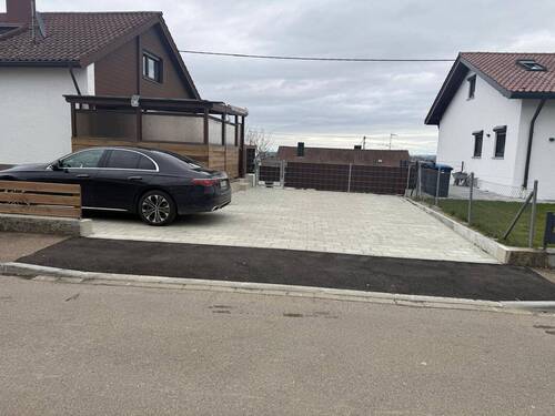 Stellplatz.jpg - 3 Zimmer Terrassenwohnung zur Miete in Sontheim an der Brenz