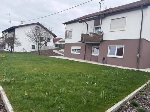 Garten.jpeg - 3 Zimmer Terrassenwohnung in Sontheim an der Brenz