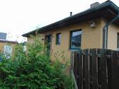 Hausansicht Eingangsseite Bild 2.jpg - 4 Zimmer Einfamilienhaus in Bad
