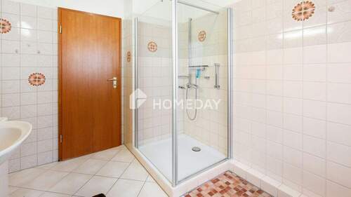 1. OG Badezimmer 2 - 